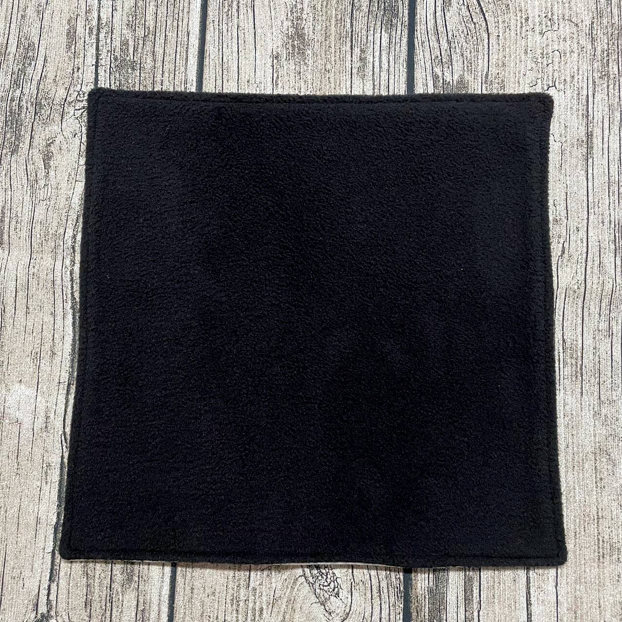 Pipipad 1-lagig ca. 29,5 cm x 29,5 cm Schwarz