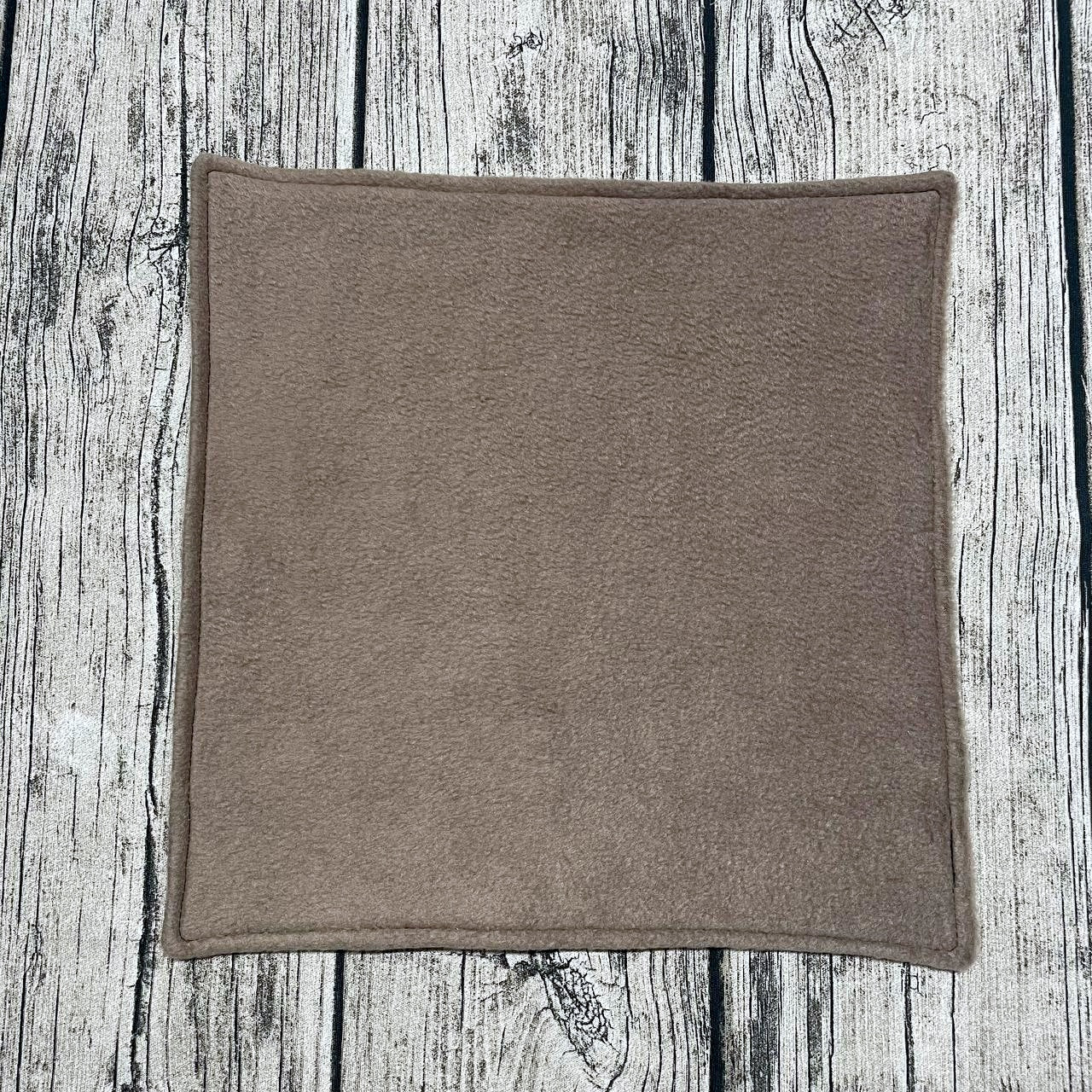 Pipipad 2-lagig ca. 29,5 cm x 29,5 cm Taupe