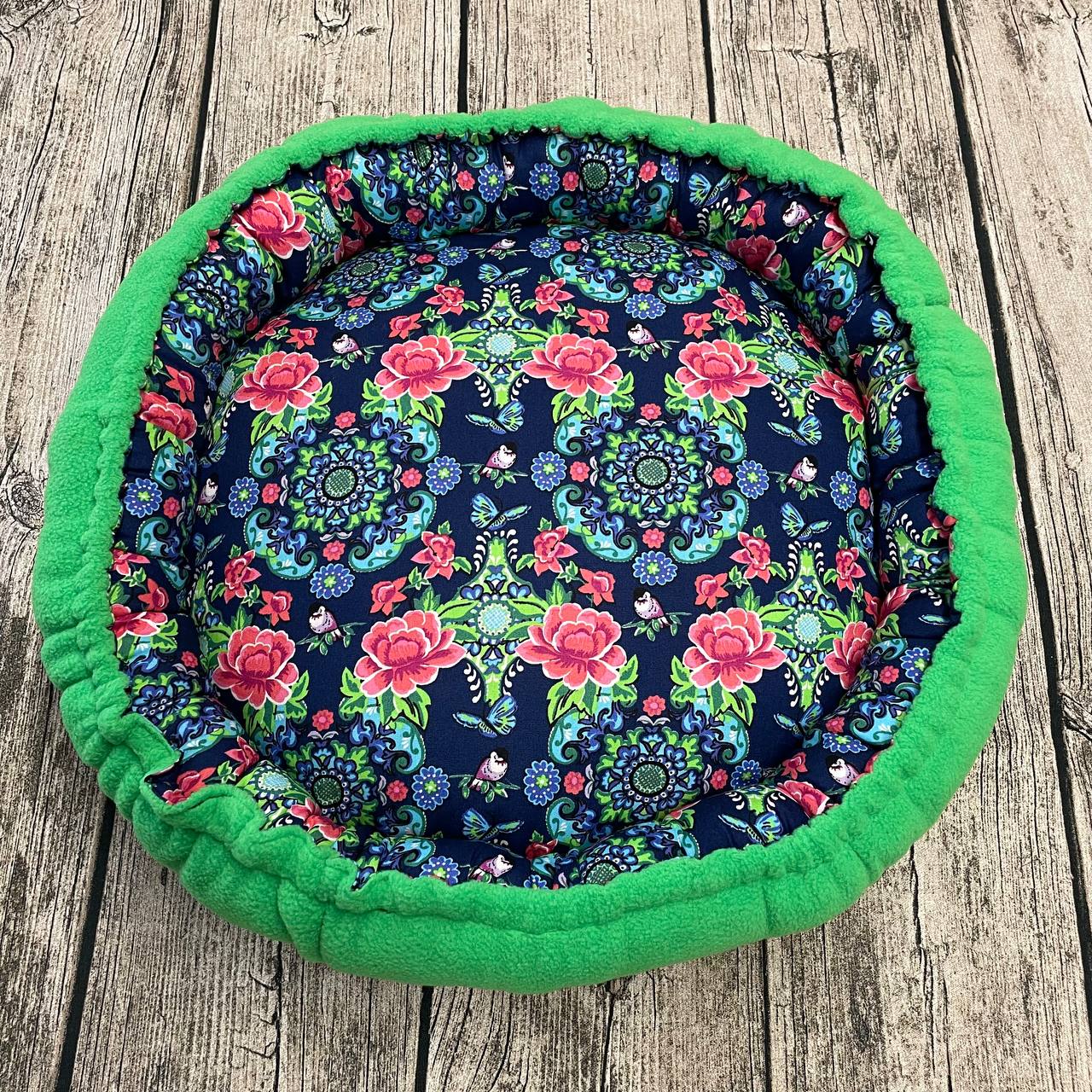 Wolkenbettchen - Blumen Vögel Schmetterlinge Dunkelblau Grün