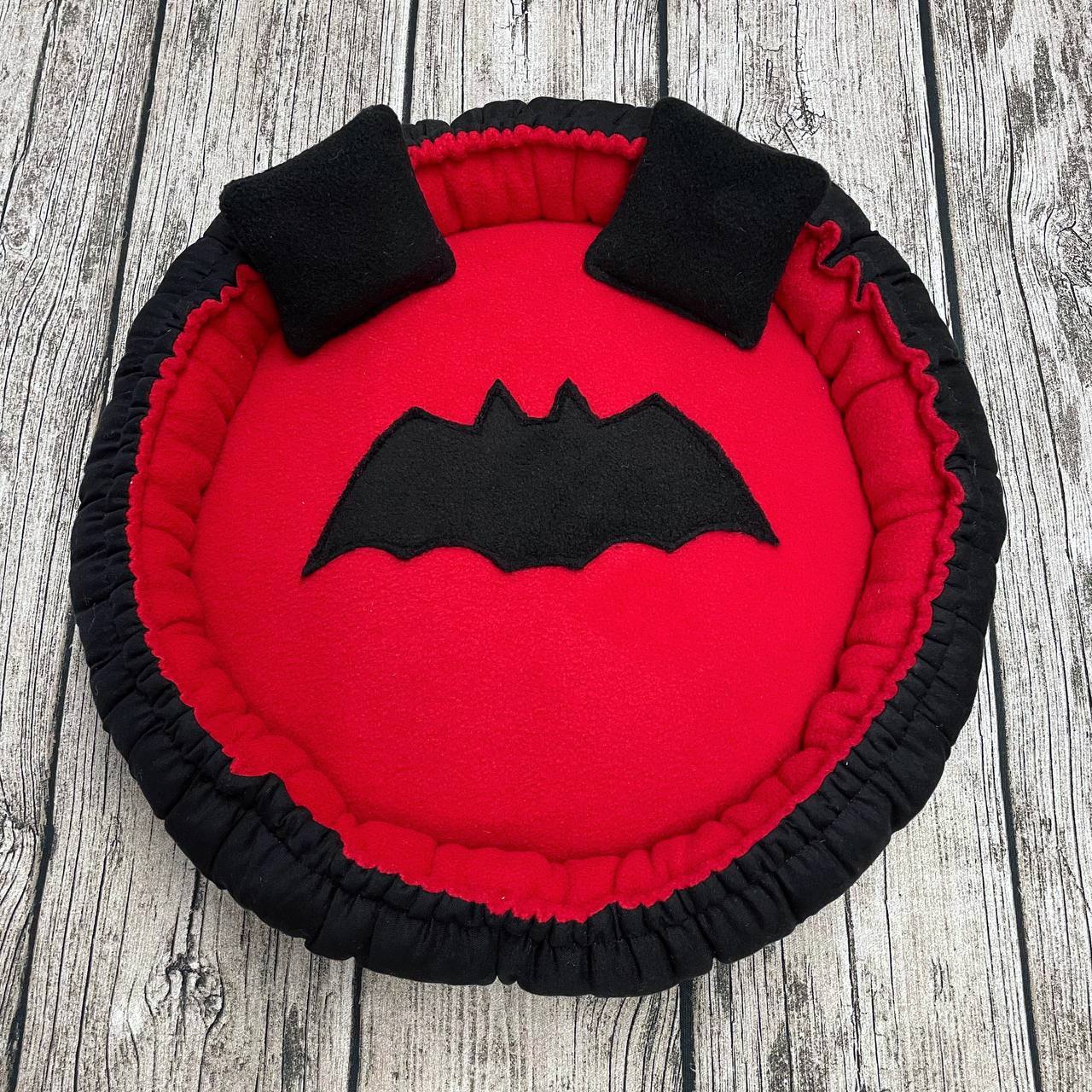 Meerschweinchen Bett Vampir Gothic Alternativ Schwarz Rot Fledermaus